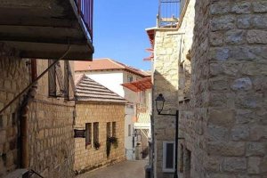 Цфат, удерживающий мир от падения